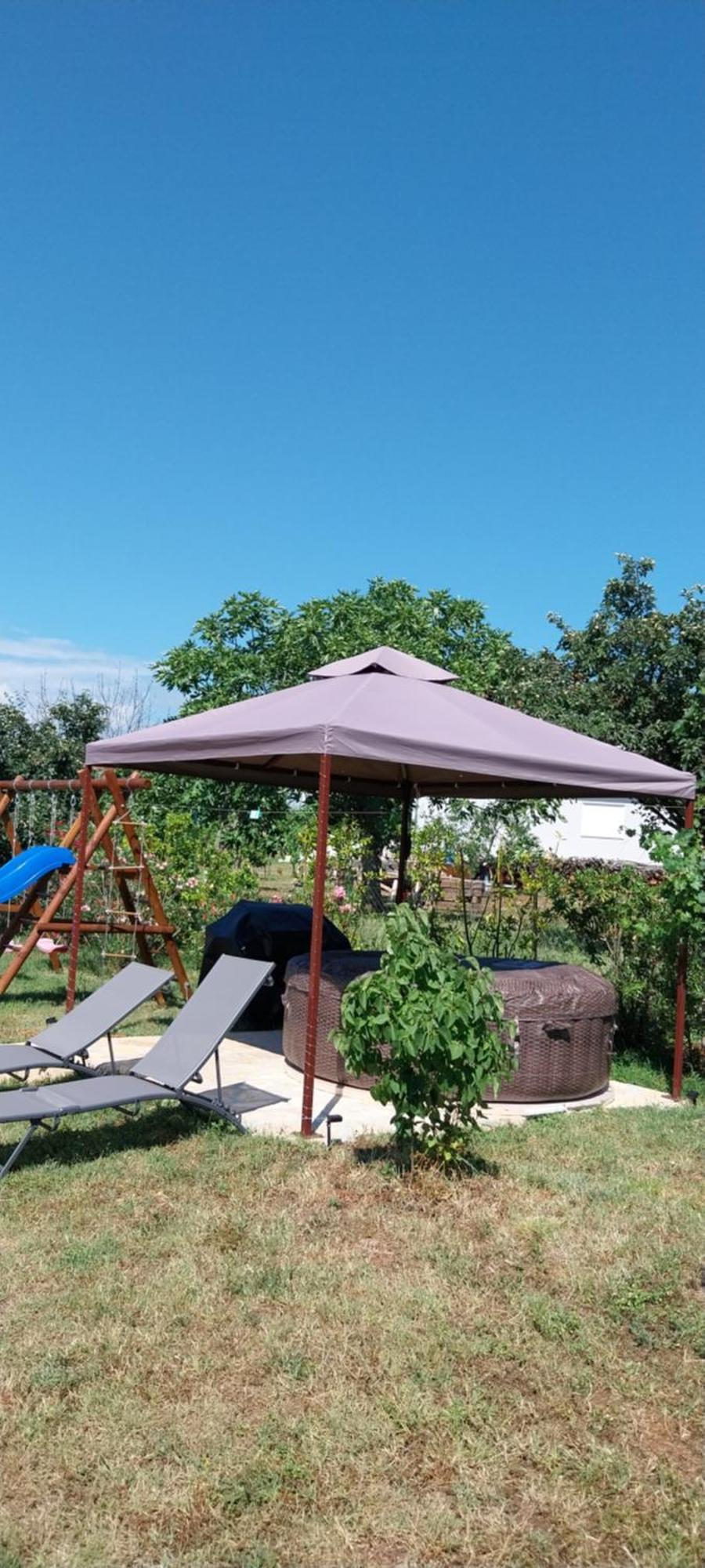 Vila Dubravka - Schoen Und Komfortabel Inmitten Von Olivenbaeumen Und Weinbergen Mit Whirlpool Valtura 外观 照片